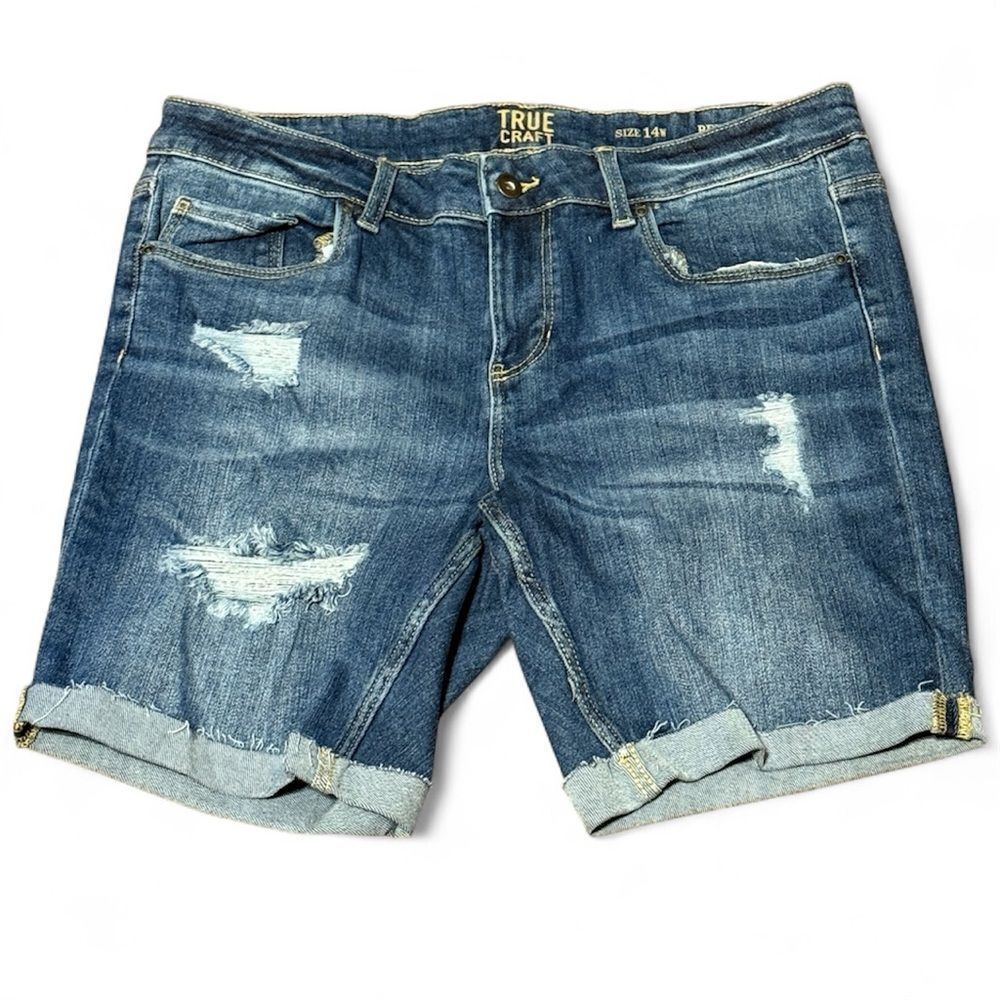 True Craft Bermuda Shorts Blue Distressed Size 14W